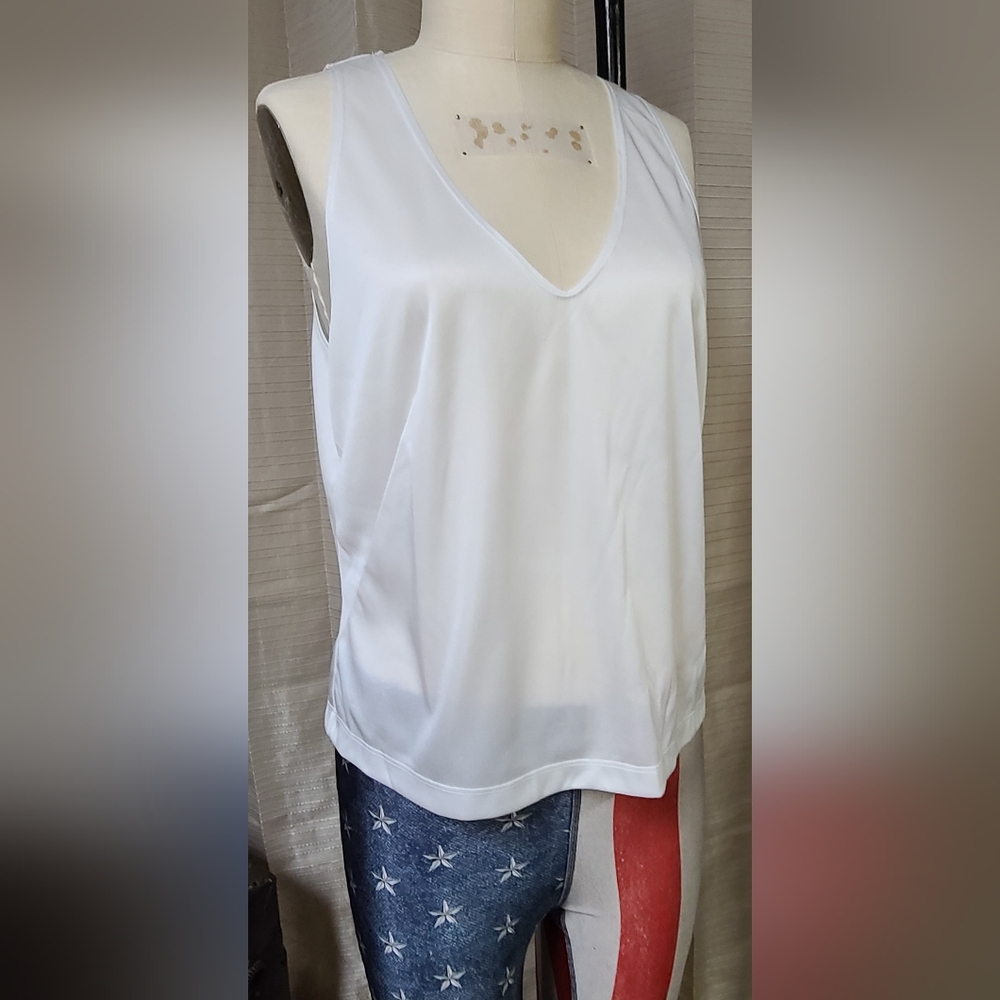 Renfrew White shell